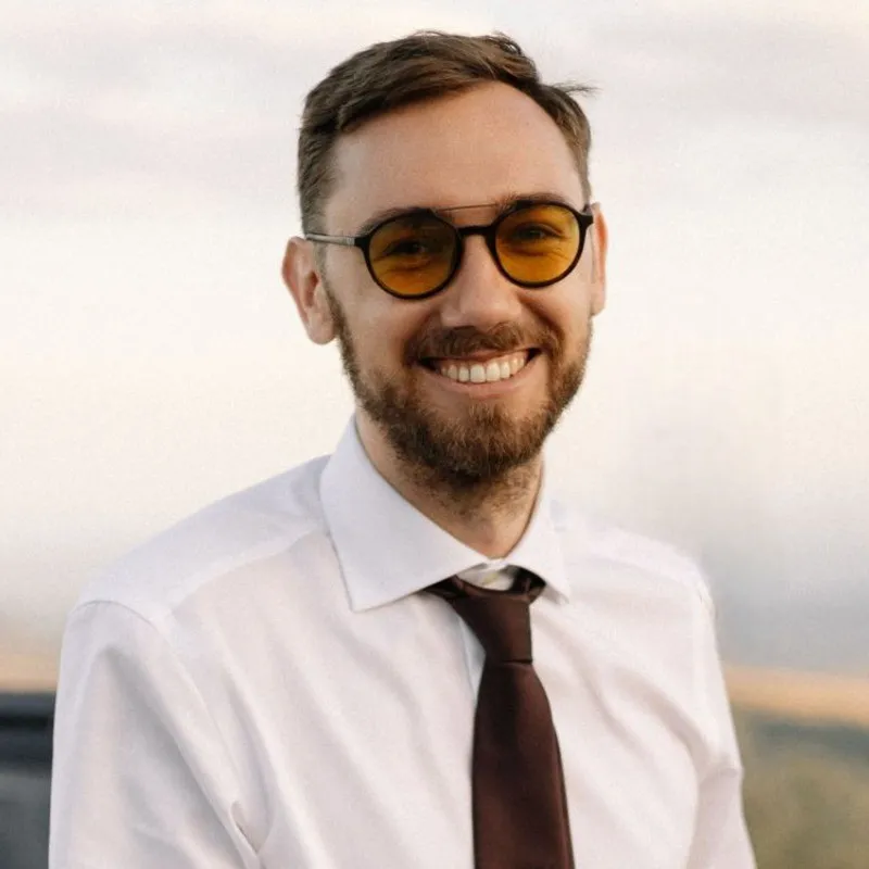 Bohdan Chernetskyi – CEO & Frontend Architect at Golden Compass